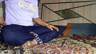 WATCH THIS INDIAN STEPSIS GET FUCKED RAW IN DESI VIDEO!