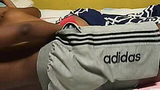 EBONY BBW FAT ASS GIRLFRIEND FUCKS HUGE INTERRACIAL COCKS IN BED!