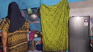 amateur housewife plays with big pussy in kitchen solo