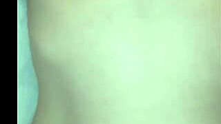 hey couple, dare to bet on toys and wild pussy play tonight?