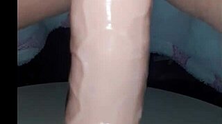 hey couple, dare to bet on toys and wild pussy play tonight?