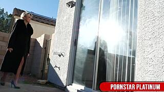 What If Blonde Milf Dee Williams Worships and Sucks Rome Majors' Huge Ass?