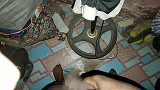 WOW COME HARD WITHOUT FUCKING PUSSY TRICKS!!