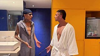 i waited til corno left n fucked his safada brazilian teen ass she didnt know i luv bein corno