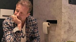 Stepdaddy Fucks Shaved Pregnant Wife To Spark Jealousy Daddy4k