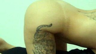 Stepdaughter sucks stepdad till facial blast