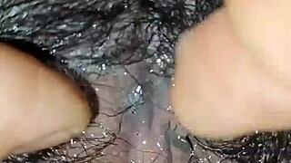 mmm indian desi babe in bed ready for pussy licking 👅😋