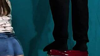 milf latina sucks off construction worker with homemade wet mamada