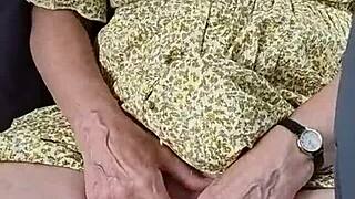 my dirty housewife wanks hard in public car till orgasm!