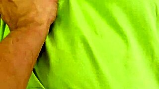 desi village beauty enjoys outdoor adventure with lover in tight spot