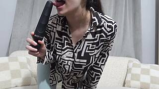 latina milf's leggings cameltoe hides juicy pussy before vibrator orgasm reveal