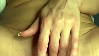 Pretty princess with small waist pees desperately in public