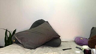 2nd preview me masturbatin my asshole wet n huge dildo 😩🍑🔥