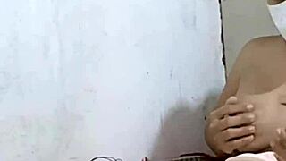 who wants to fuck my itchy big pussy with a huge cock right now?