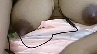 who wants to fuck my itchy big pussy with a huge cock right now?