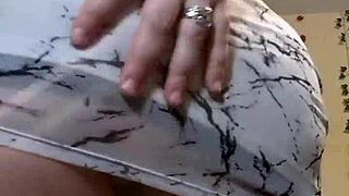 i shake my huge chubby ass and squirt pussy lips for your cum joi