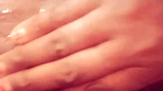 Desi bhabhi fucked in bathroom