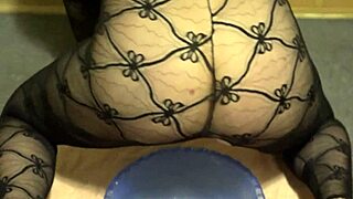 Hairy Milf Pussy Pees Overhead in Doggy Fetish While Urinating Amateur Compilation Plays