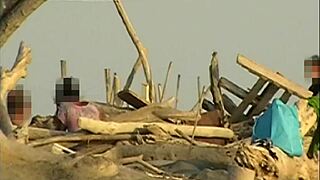 gf slurps my cock on crowded beach while strangers watch - misscreamy 😏👅🏖️