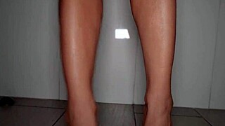 Hotel Fan's Tight Pussy Gets Monster Cock Pounded Hidden from Pervert Stepbrother