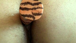 whoa bbw shakes juicy pawg ass deep anal dildo doggy hairy closeup 🍑😍