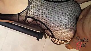 SAILOR GIRL TOTALMENTE DOMINADA BY BIG BLACK COCK DOGGYSTYLE CUM!