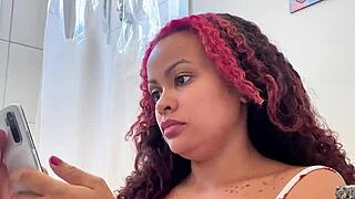 omg chubby babe's early morning toilet farts are so gassy and natural 💨😂