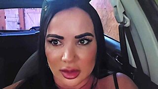 ei motorista safada no estacionamento espera o novinho casado pra foder o cuzinho