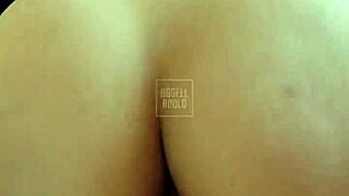 loirinha rabuda rebola submissive on muscular bodybuilder cock