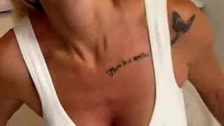 blonde cutie couple hits homemade orgasm peak in closeup homemade bliss