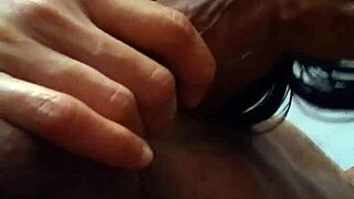 damn vecina your mommy mouth sucks like never before!