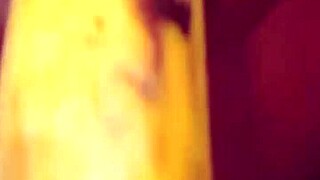 Desi bhabhi SUCKS cock wildly in mouth homemade excitement