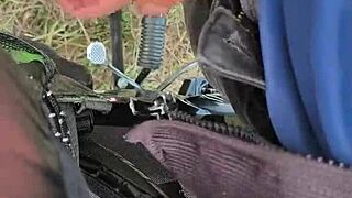 flashing my huge cock outdoors while ladies watch me stroke 😏💦