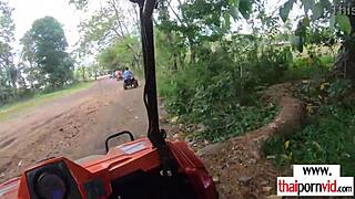 Dude licks then fucks amateur thai teen's fresh tight asian pussy yum 😋👅