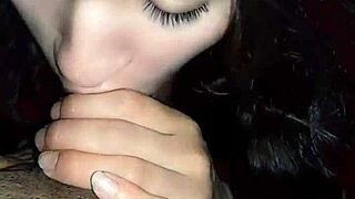 soy la MEJOR mamadora de guebo, quiERS que te saque la leche con mi boca??