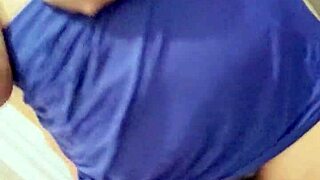 Pinay Wife Teases Big Milky Boobs and Tight Hairy Pussy - Gusto Mo Ba Akong Makantot?