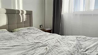 hey arab milf big tits dripping wants your cock follow my hot jerk instructions