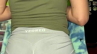 my girl's friend asks me to film her twerking that big curvy ass in shorts 💃🔥