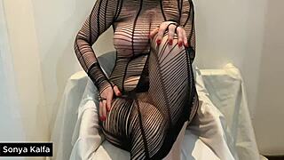 Sexy Arabic Secretary Bent Over for Boss Doggystyle Fuck and Cum on Ass