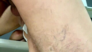 Socando Forte Na Secretária Novinha Bent Over Doggystyle