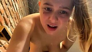 Young Teens Risk Outdoor Fingering Toys Cum in Public View