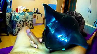 mature model SUCKS cock then fills ALL HOLES at casting