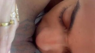 Safado Enteado Chupa Grelo Madura E Engole Leitinho