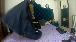 milfycalla teases in green fur jacket solo preview