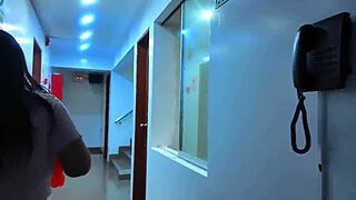 Chica Caliente Begs Me To Enter Hotel And Fuck Her Hard While She Sucks My Cock Deep