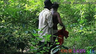 Lucky hunter bends horny hairy ebony over for creampie at african ranch