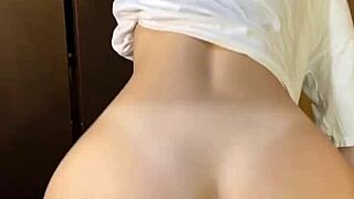 Big Ass Lap Dance Blows My Mind Away!