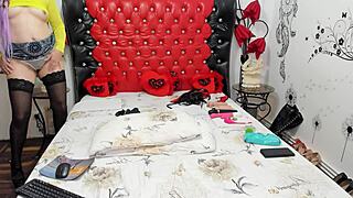 hey wanna watch me suck your cock nice n sloppy? 💦🍆