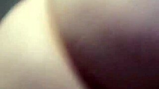 Chubby Girl in Tight Yoga Leggings Delivers Squirting Jerk Off Instructions