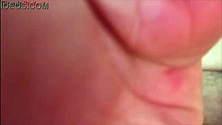 Mature Blonde Milf Masturbates Dripping Pussy to Shaking Orgasm